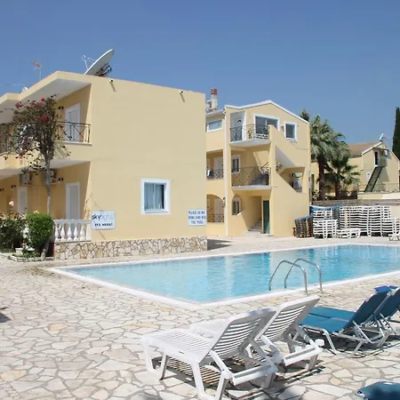 Complex Lemon Grove Apartahotel